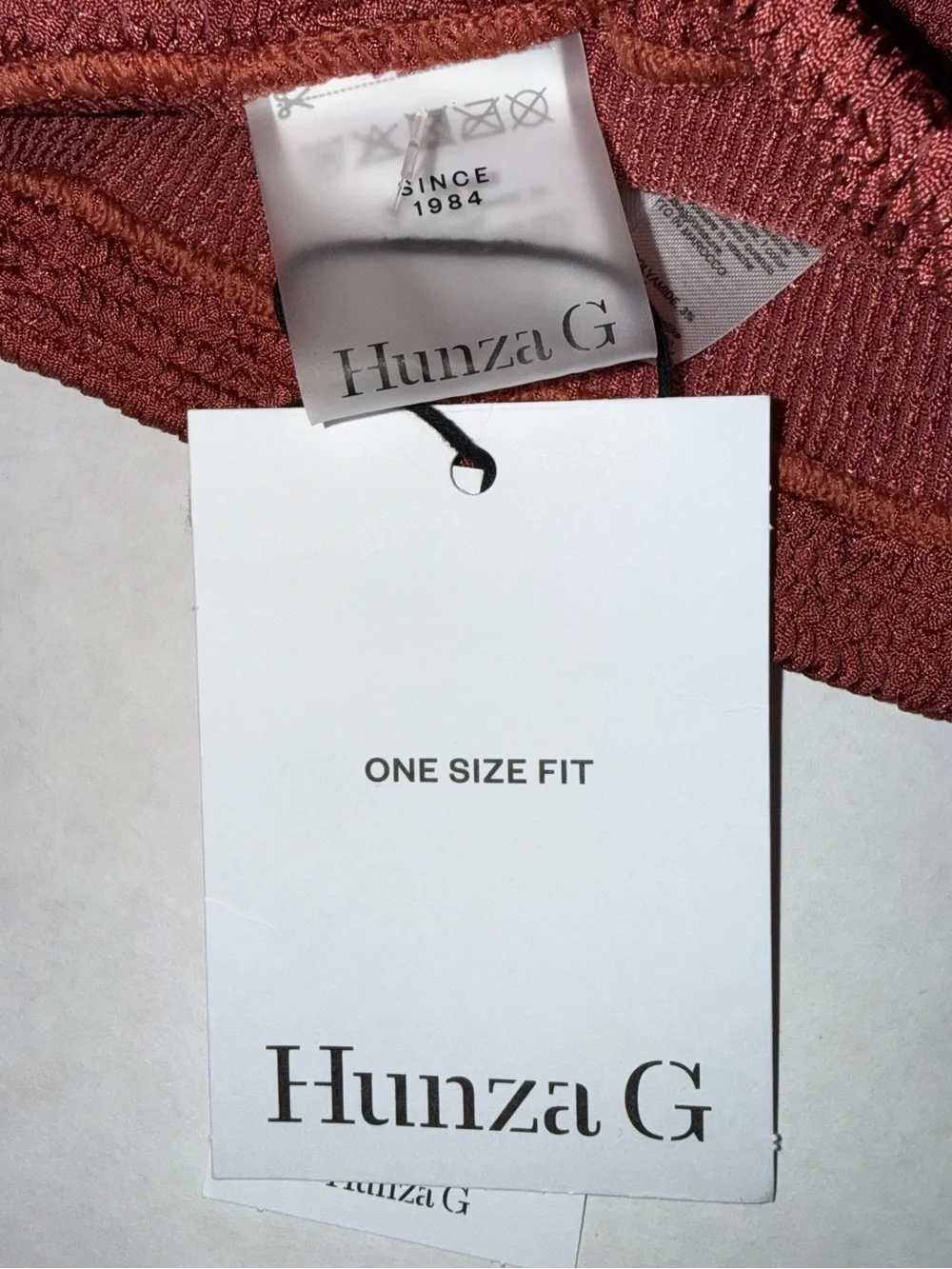 HUNZA G Nadine Two-Piece Swimsuit - Picture 5 of 5